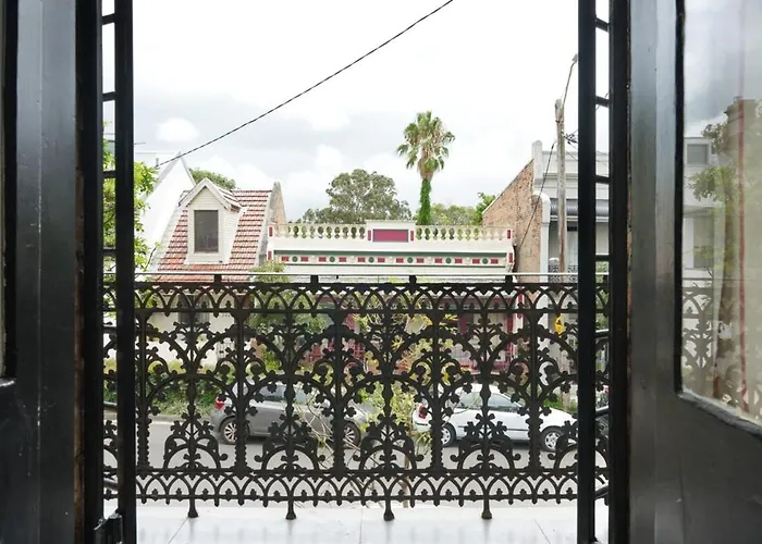 Redfern Classic Terrace - Parking And Balcony